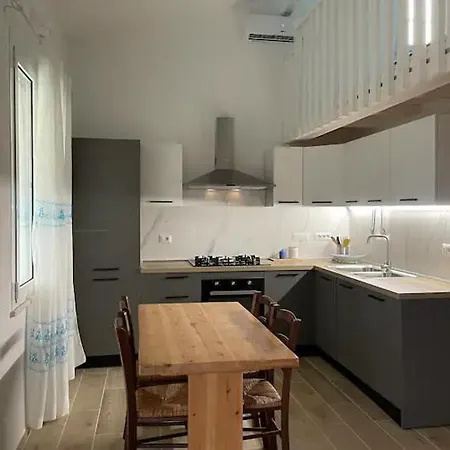 Casa Con Giardino Vicino Al Mare