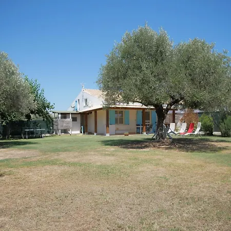 Casa Con Giardino Vicino Al Mare